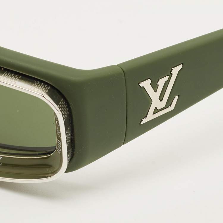 Pre Owned Louis Vuitton Green LV Super Vision Low Rectangle Sunglasses