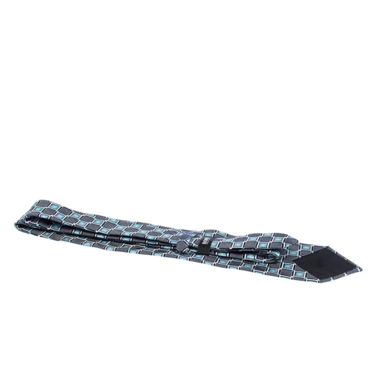 Pre Owned Boss By Hugo Boss Blue Jacquard Classic Silk Tie