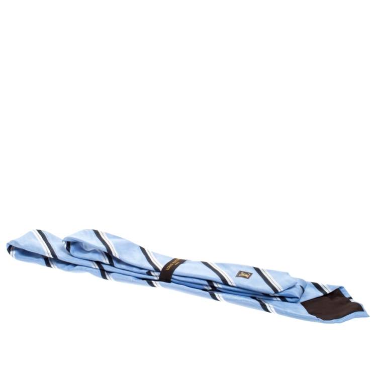 مملوكة مسبقًا Louis Vuitton Blue Diagonal Striped Classic Silk Tie