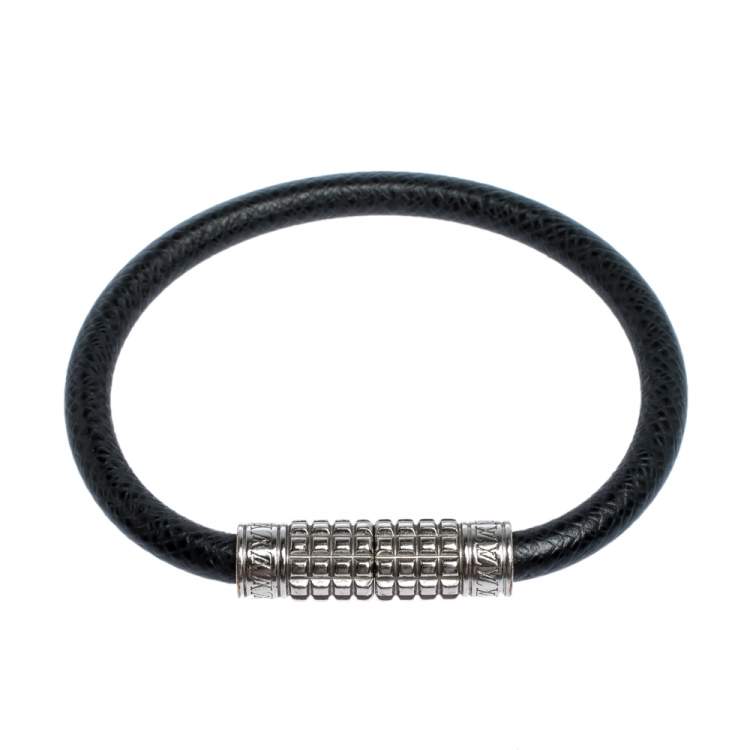 Pre Owned Louis Vuitton Taiga Leather Digit Palladium Plated Bracelet