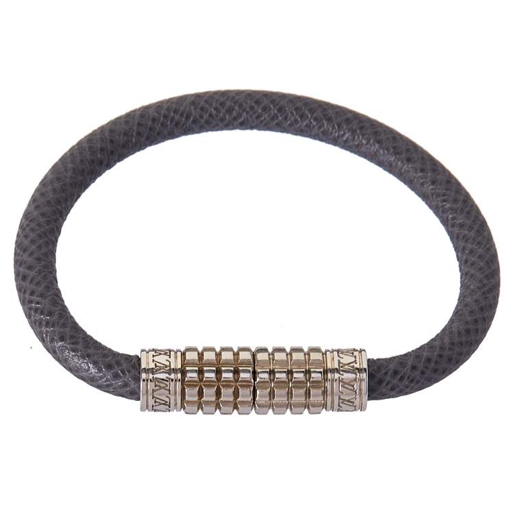 Pre Owned Louis Vuitton Glacier Taiga Leather Digit Bracelet