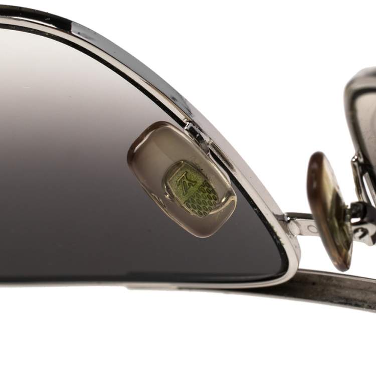 Pre Owned Louis Vuitton Black/Silver Z0260U Attitude Gradient Aviator Sunglasses