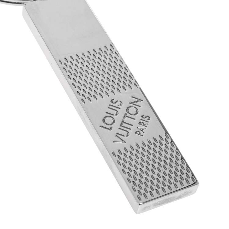 Pre Owned Louis Vuitton Silver Tone Damier Key Ring