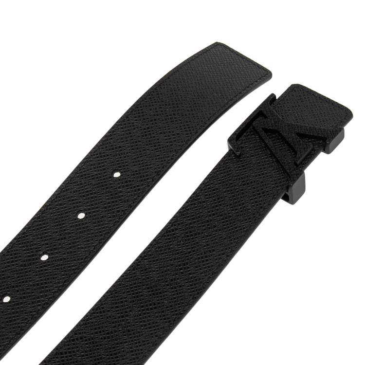 Pre Owned Louis Vuitton Black Taiga Leather LV Initiales Belt 105CM