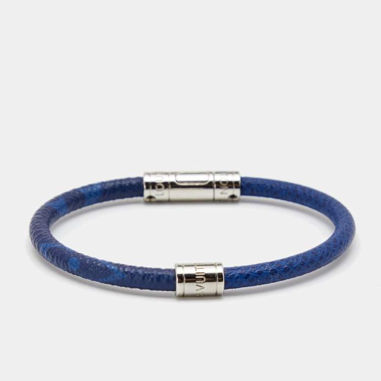 Shop Louis Vuitton TAIGA Men's Bracelets