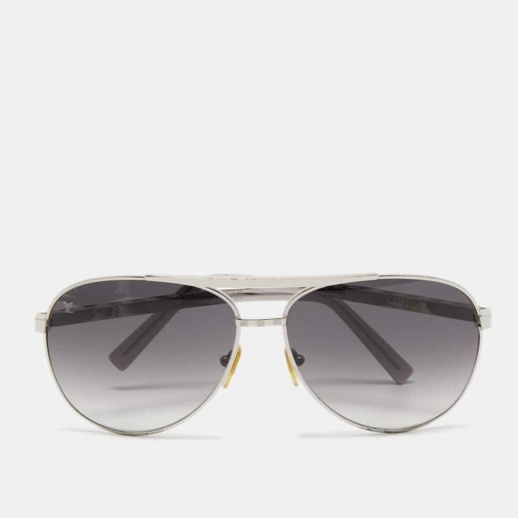 مملوكة مسبقًا Louis Vuitton Black Z034OU Altitude Pilot Sunglasses