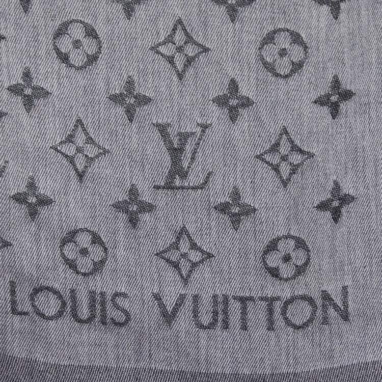 Pre Owned Louis Vuitton Grey Cotton Monogram Essentials Stole