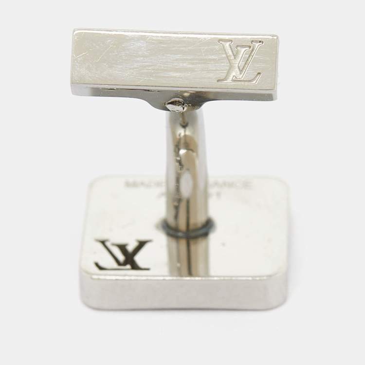Pre Owned Louis Vuitton Champs Elysées Textured Silver Tone Cufflinks
