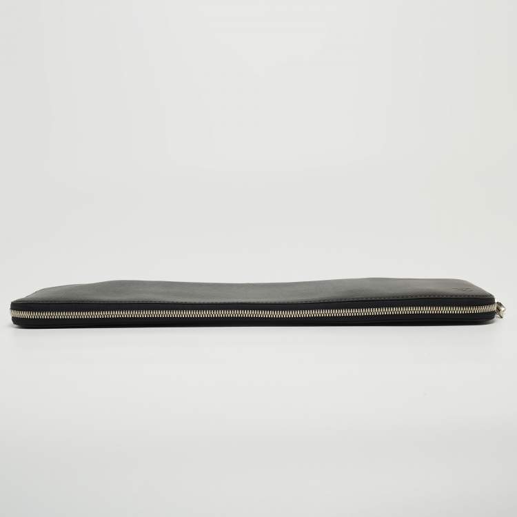 Pre Owned Louis Vuitton Black Taiga Leather Tie Travel Case 