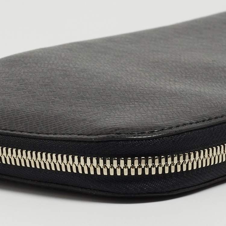 Pre Owned Louis Vuitton Black Taiga Leather Tie Travel Case 