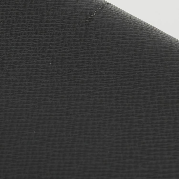 Pre Owned Louis Vuitton Black Taiga Leather Tie Travel Case 