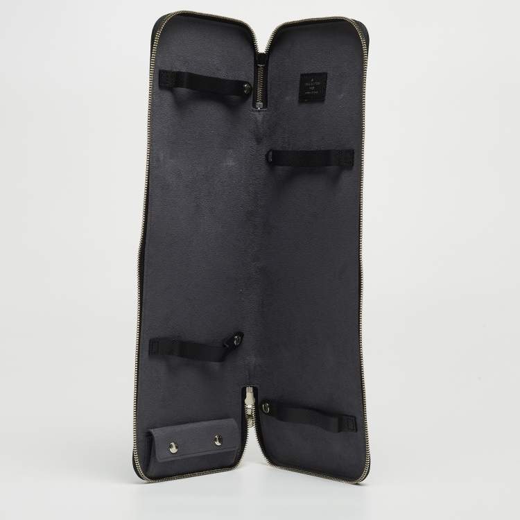 Pre Owned Louis Vuitton Black Taiga Leather Tie Travel Case 