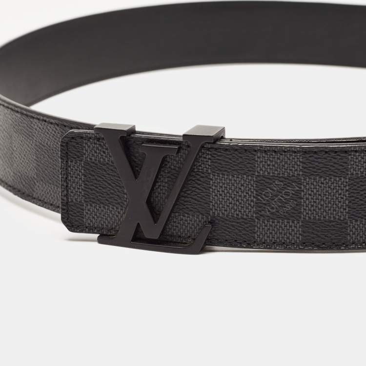 مملوكة مسبقًا Louis Vuitton Damier Graphite Coated Canvas Initials Belt 95 CM