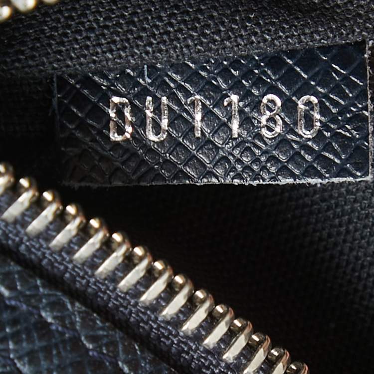 Pre Owned Louis Vuitton Navy Blue Taiga Leather Roman MM Bag