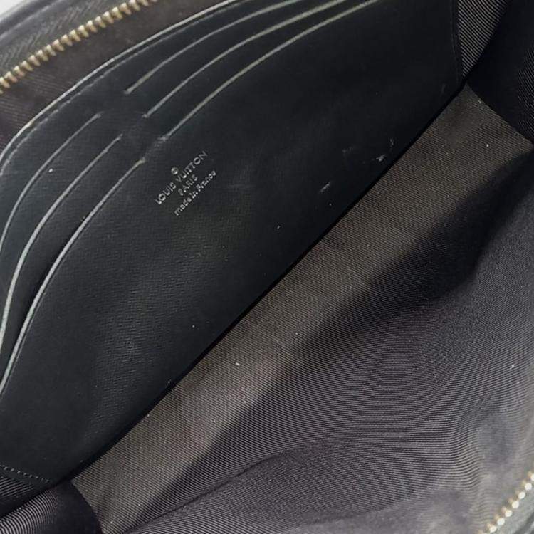 Pre Owned Louis Vuitton Black Monogram Canvas MM Eclipse Pochette Voyage Pouch