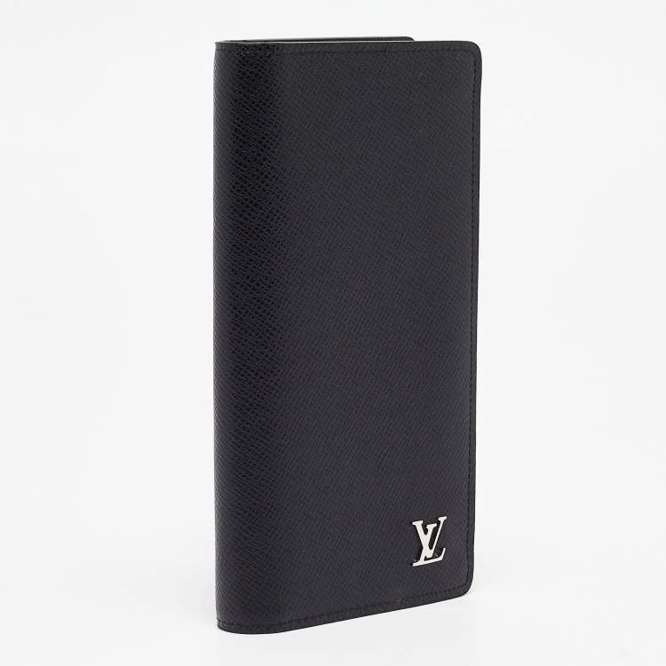 Pre Owned Louis Vuitton Black Taiga Leather Brazza Wallet