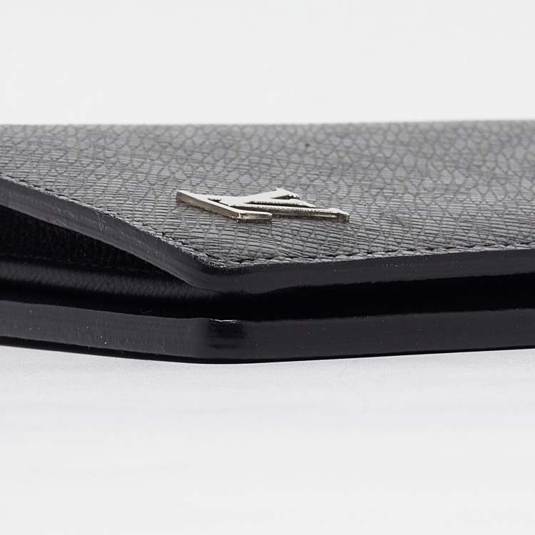 Pre Owned Louis Vuitton Black Taiga Leather Brazza Wallet