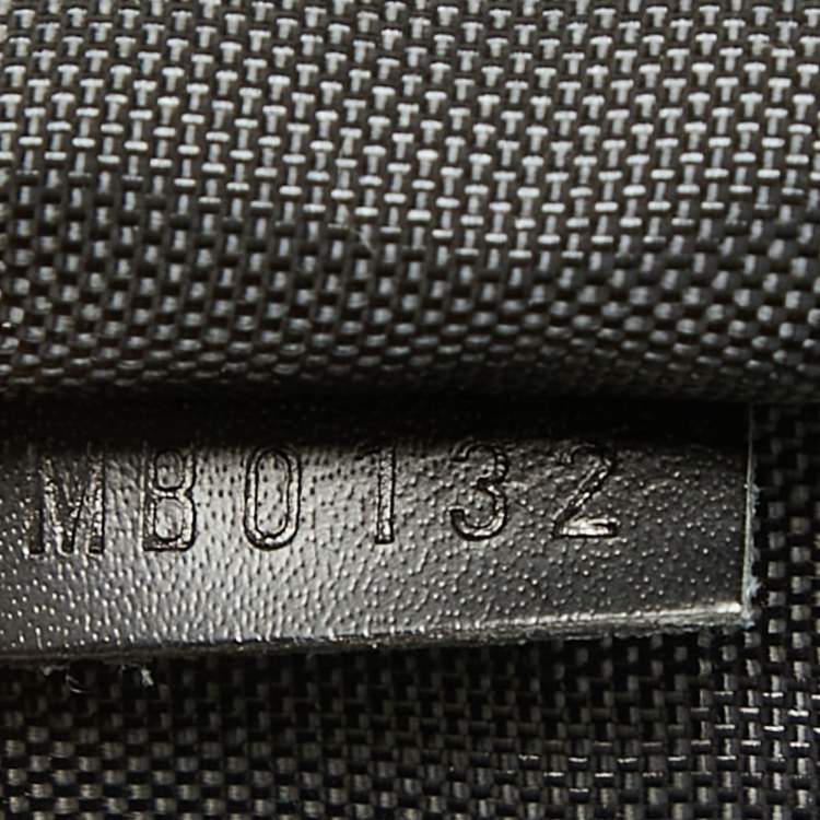 Pre Owned Louis Vuitton Black Taiga Leather Pegase 55 Luggage