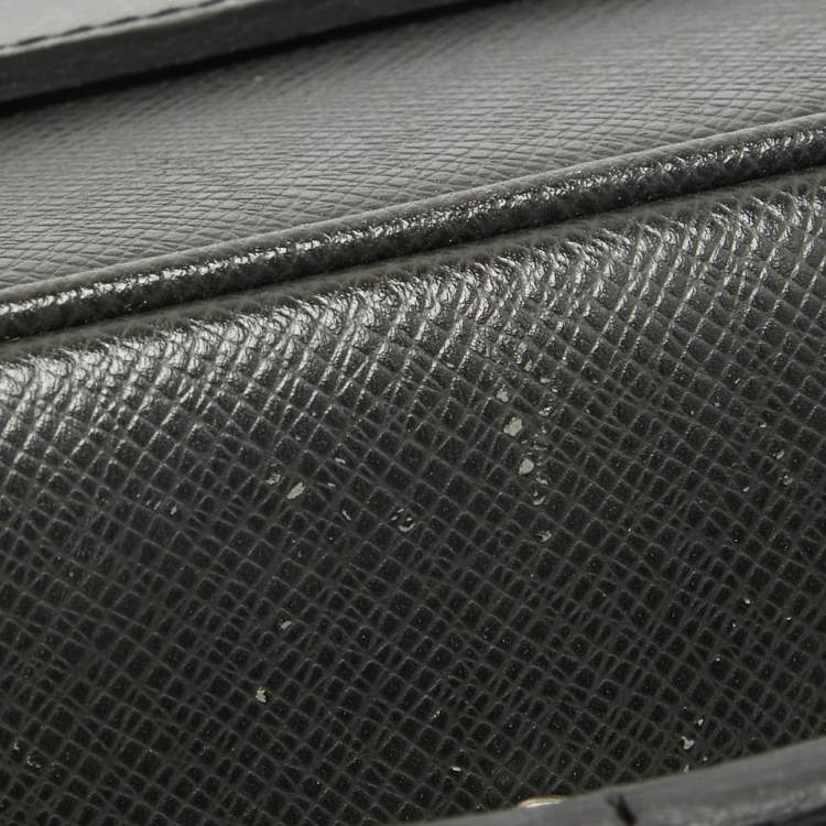 Pre Owned Louis Vuitton Black Taiga Leather Odessa Computer Case Bag