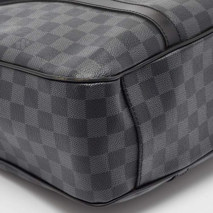 Pre Owned Louis Vuitton Damier Graphite Canvas Tadao Bag