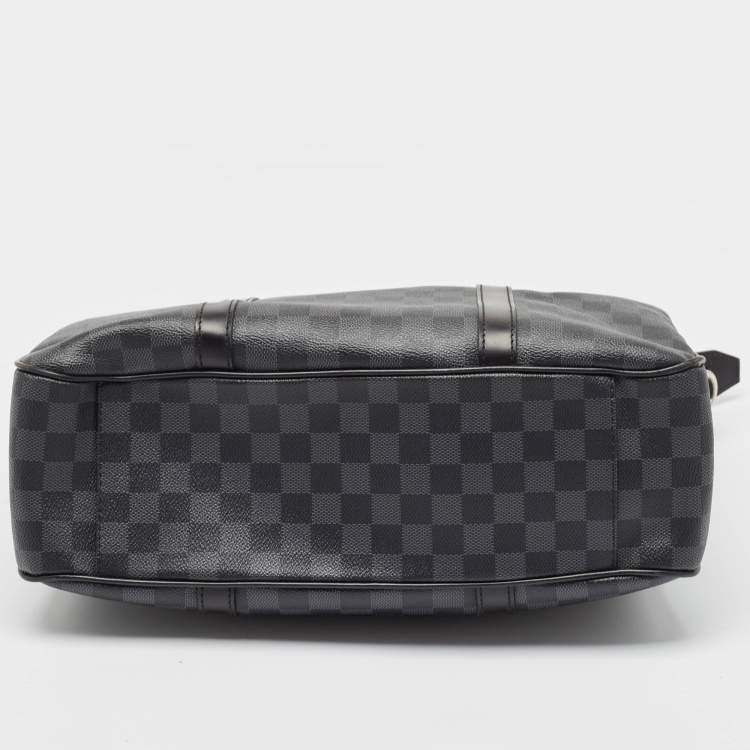 Pre Owned Louis Vuitton Damier Graphite Canvas Tadao Bag