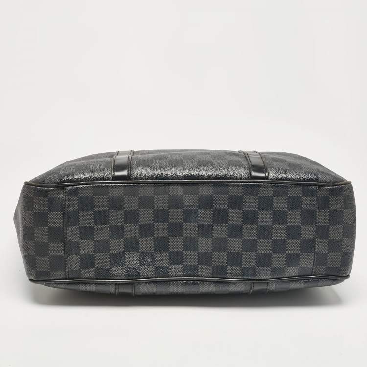 Pre Owned Louis Vuitton Damier Graphite Canvas Tadao Bag