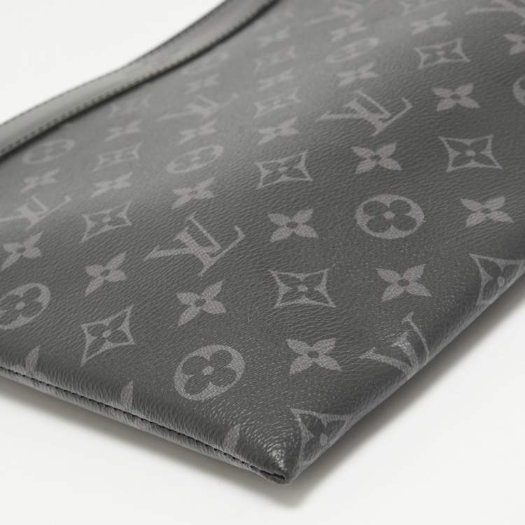 Pre Owned Louis Vuitton Monogram Eclipse Canvas Discovery GM Pochette