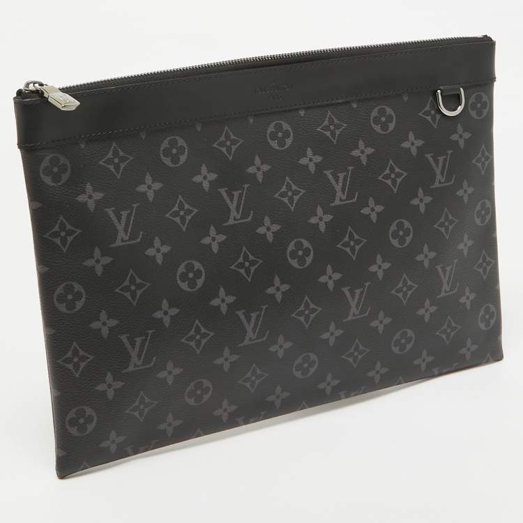 Pre Owned Louis Vuitton Monogram Eclipse Canvas Discovery GM Pochette