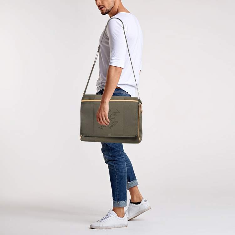 مملوكة مسبقًا Louis Vuitton Terre Damier Geant Canvas Messenger Bag