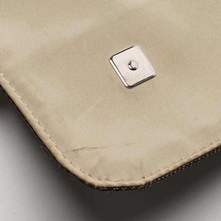 مملوكة مسبقًا Louis Vuitton Terre Damier Geant Canvas Messenger Bag