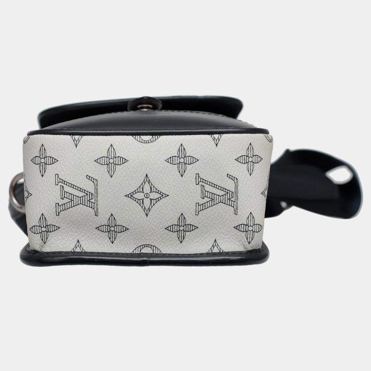 Pre Owned Louis Vuitton Savane Monogram Chapman Messenger Bag