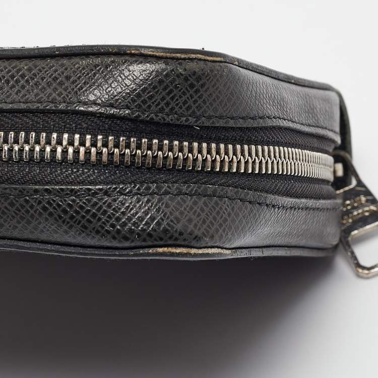 Pre Owned Louis Vuitton Glacier Taiga Leather Zippy XL Wallet