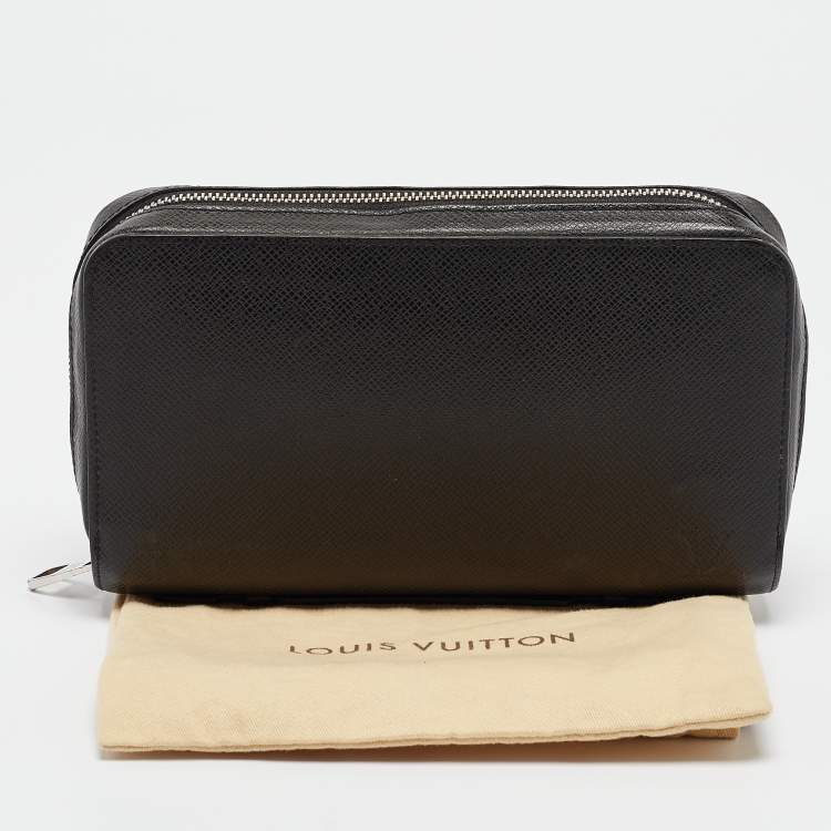 Pre Owned Louis Vuitton Glacier Taiga Leather Zippy XL Wallet