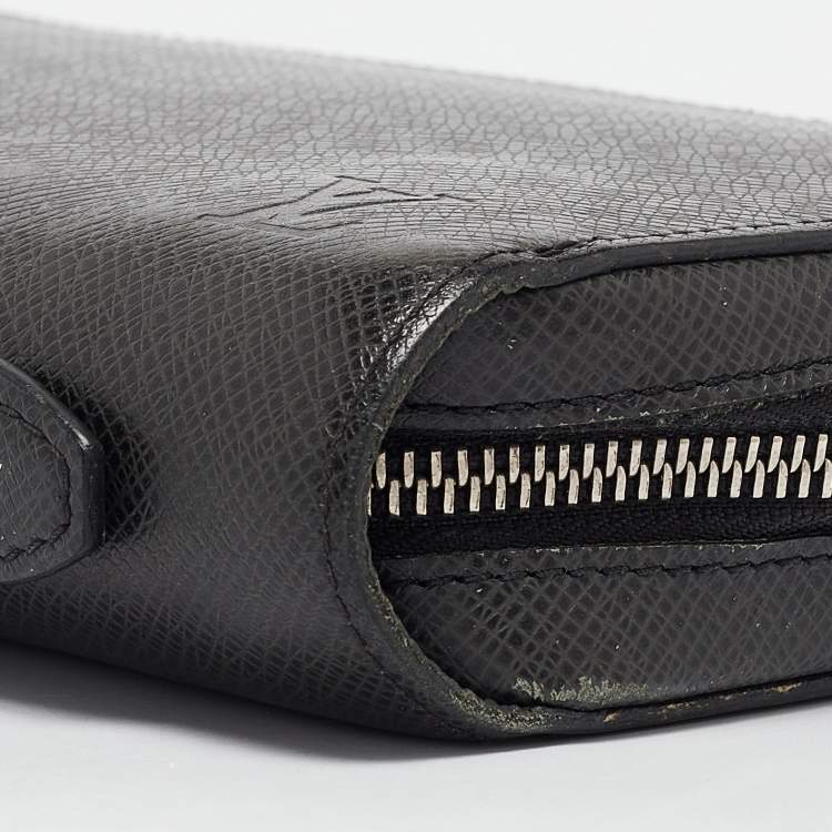 Pre Owned Louis Vuitton Glacier Taiga Leather Zippy XL Wallet