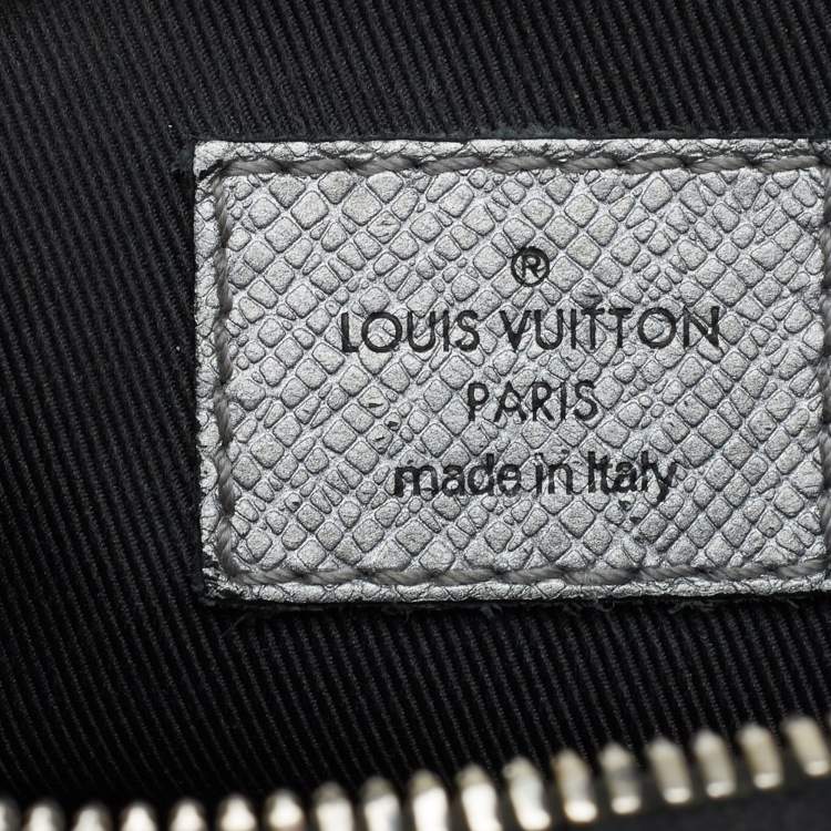 مملوكة مسبقًا Louis Vuitton Gunmetal Taigarama Canvas and Leather Outdoor Messenger Bag