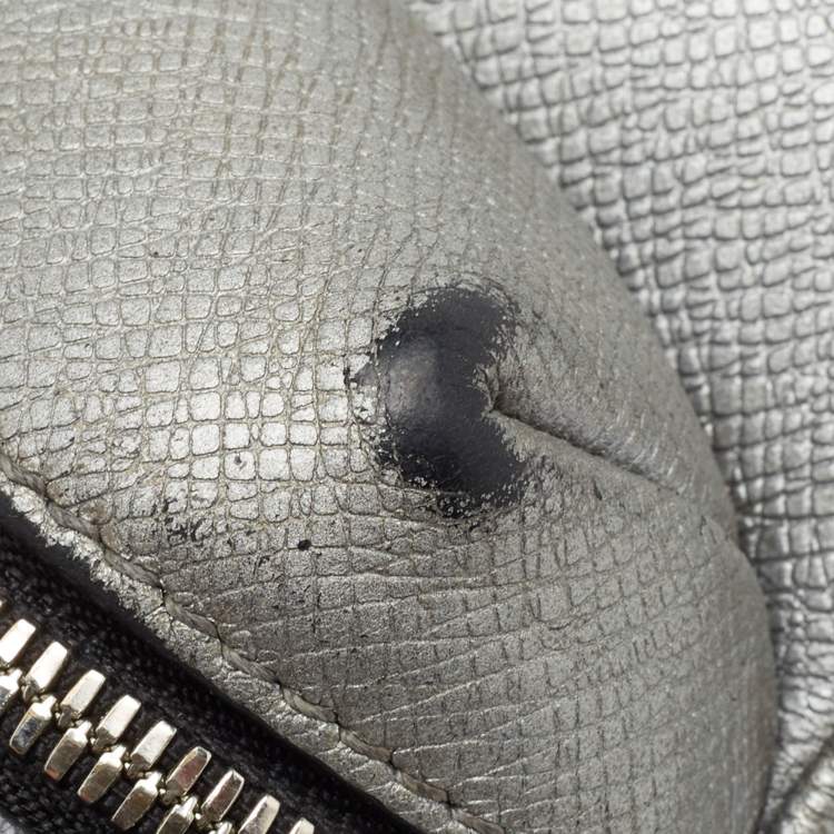 مملوكة مسبقًا Louis Vuitton Gunmetal Taigarama Canvas and Leather Outdoor Messenger Bag