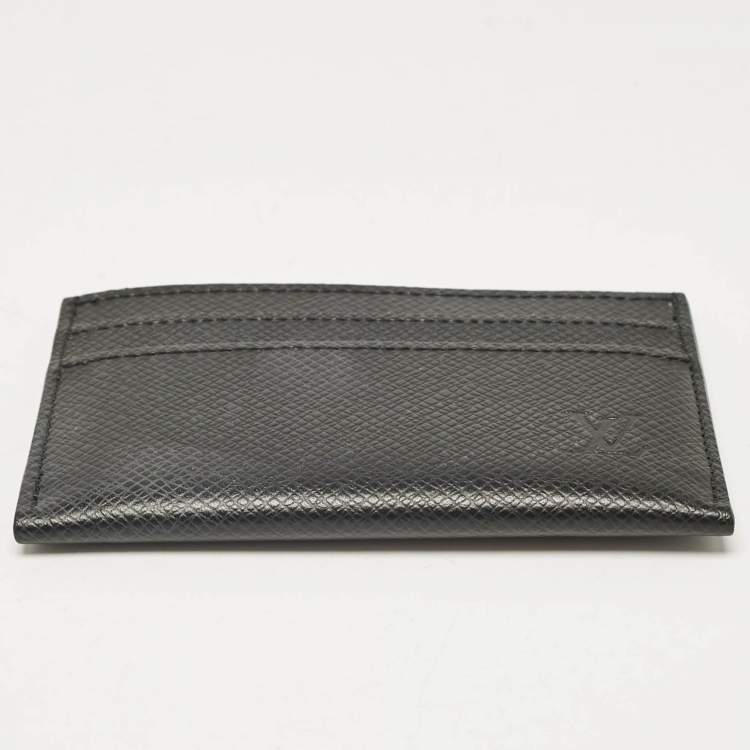 Pre Owned Louis Vuitton Black Taiga Leather Card Holder