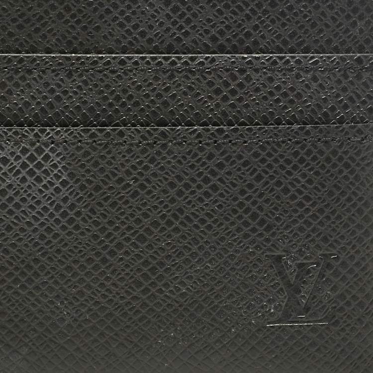 Pre Owned Louis Vuitton Black Taiga Leather Card Holder