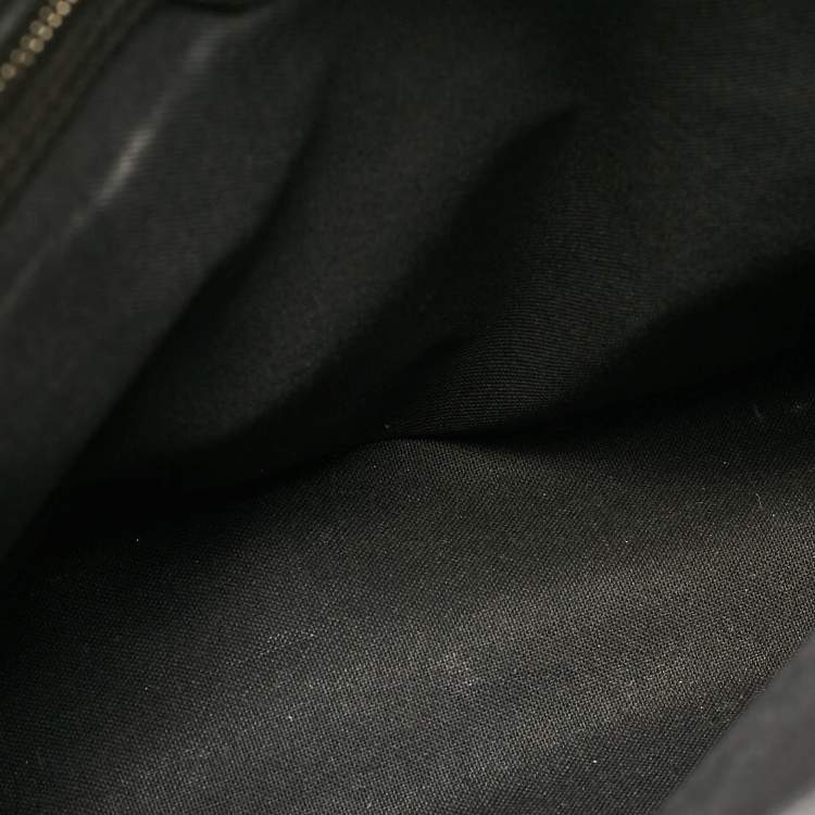 Pre Owned Louis Vuitton Black Taiga Leather Roman MM Bag