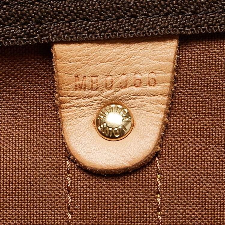 مملوكة مسبقًا Louis Vuitton Monogram Canvas Keepall Bandouliere 50 Bag