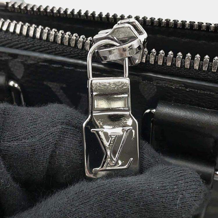 Pre Owned Louis Vuitton Noir Monogram Eclipse Sac Plat Bag