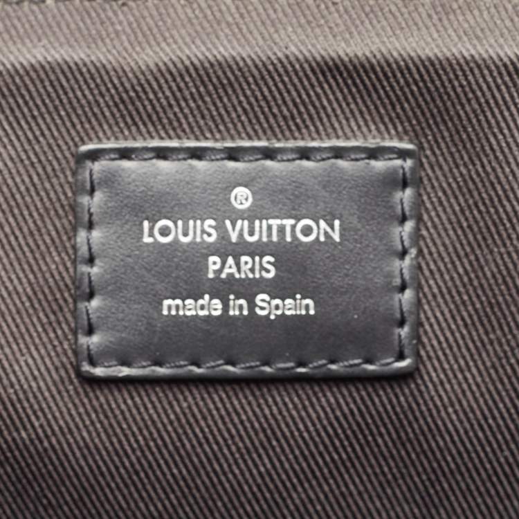 مملوكة مسبقًا Louis Vuitton Monogram Eclipse Canvas District PM Bag