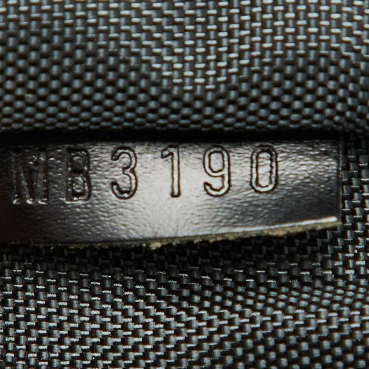Pre Owned Louis Vuitton Black Taiga Leather Pegase Legere 55 Business Suitcase