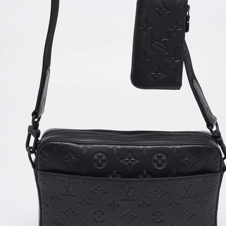 Pre Owned Louis Vuitton Black Monogram Shadow Leather Trio Messenger Bag