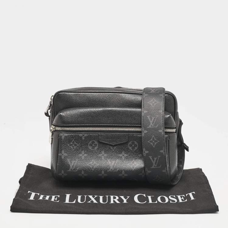 Pre Owned Louis Vuitton Black Monogram Eclipse Canvas and Taiga Leather Outdoor Messenger Bag
