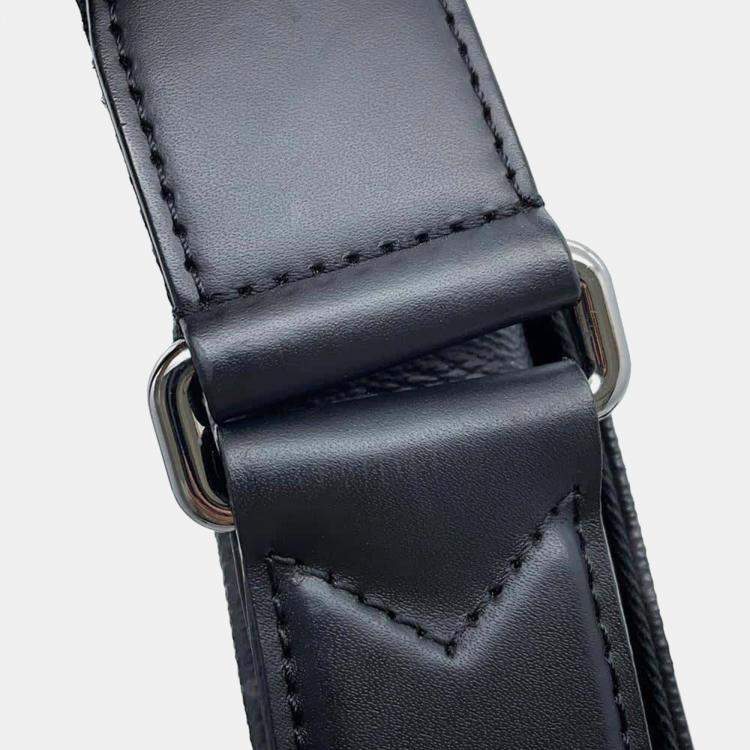 Pre Owned Louis Vuitton District Nv2 Noir Monogram Eclipse Size Pm