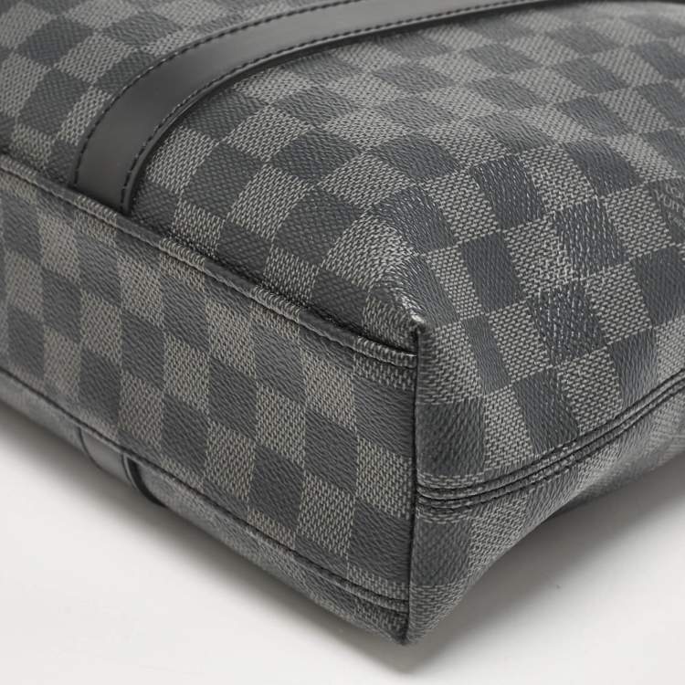 Pre Owned Louis Vuitton Damier Graphite Canvas Tadao Bag