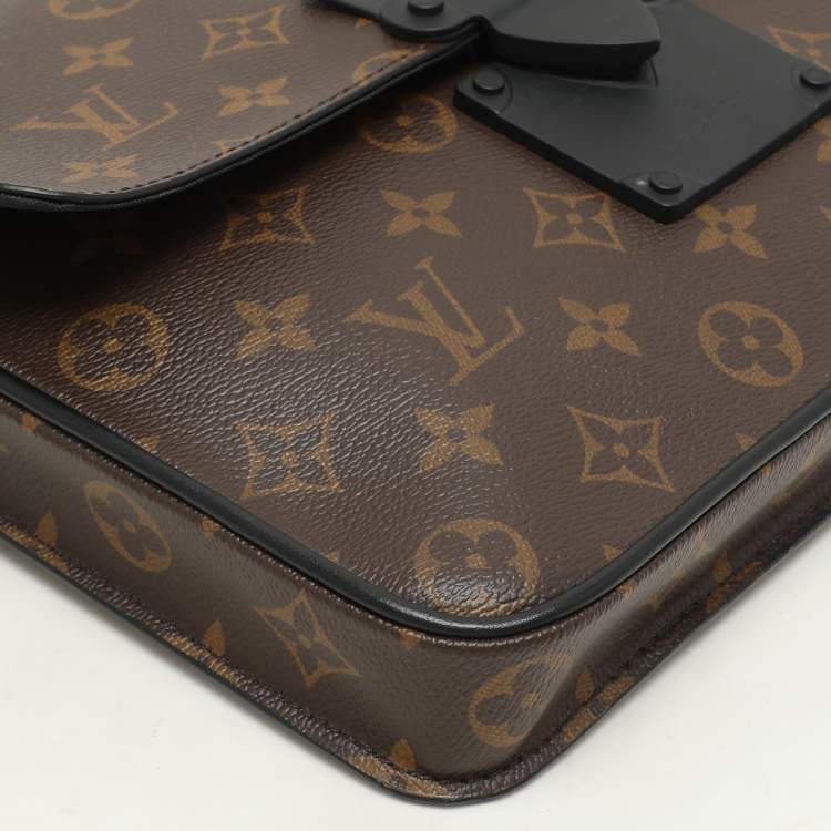 Pre Owned Louis Vuitton Monogram Macassar Canvas S Lock Pouch