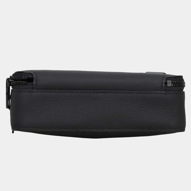 Pre Owned Louis Vuitton Black Leather Aerogram Alpha Wearable Wallet