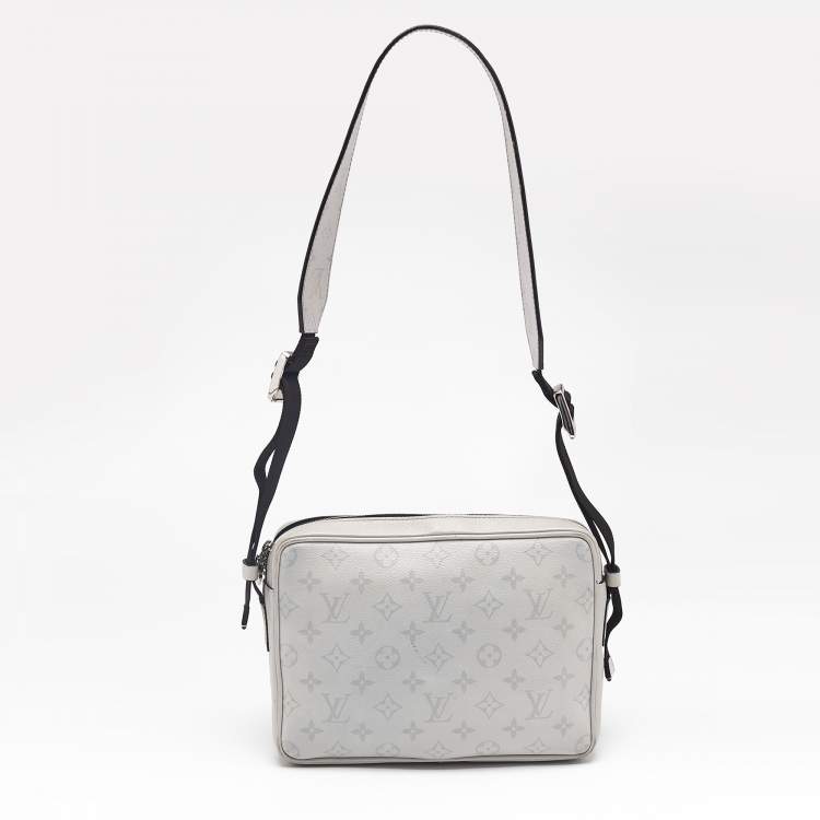 Pre Owned Louis Vuitton Antarctica Taigarama Monogram Outdoor Messenger PM Bag